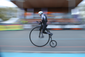 PF 1 Leg The greatest distance on a penny farthing with one leg in one hour (male)