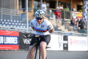 PF NoHand Female The fastest 1 km on a penny farthing with no hands (female)