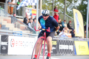 PF NoHand Male The fastest 1 km on a penny farthing with no hands (male)